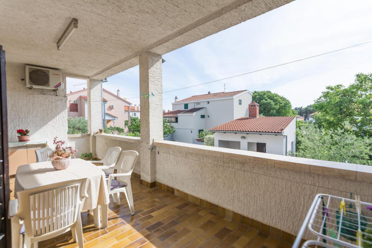 Apartman Zvjezda Biograd Na Moru Bagian luar foto